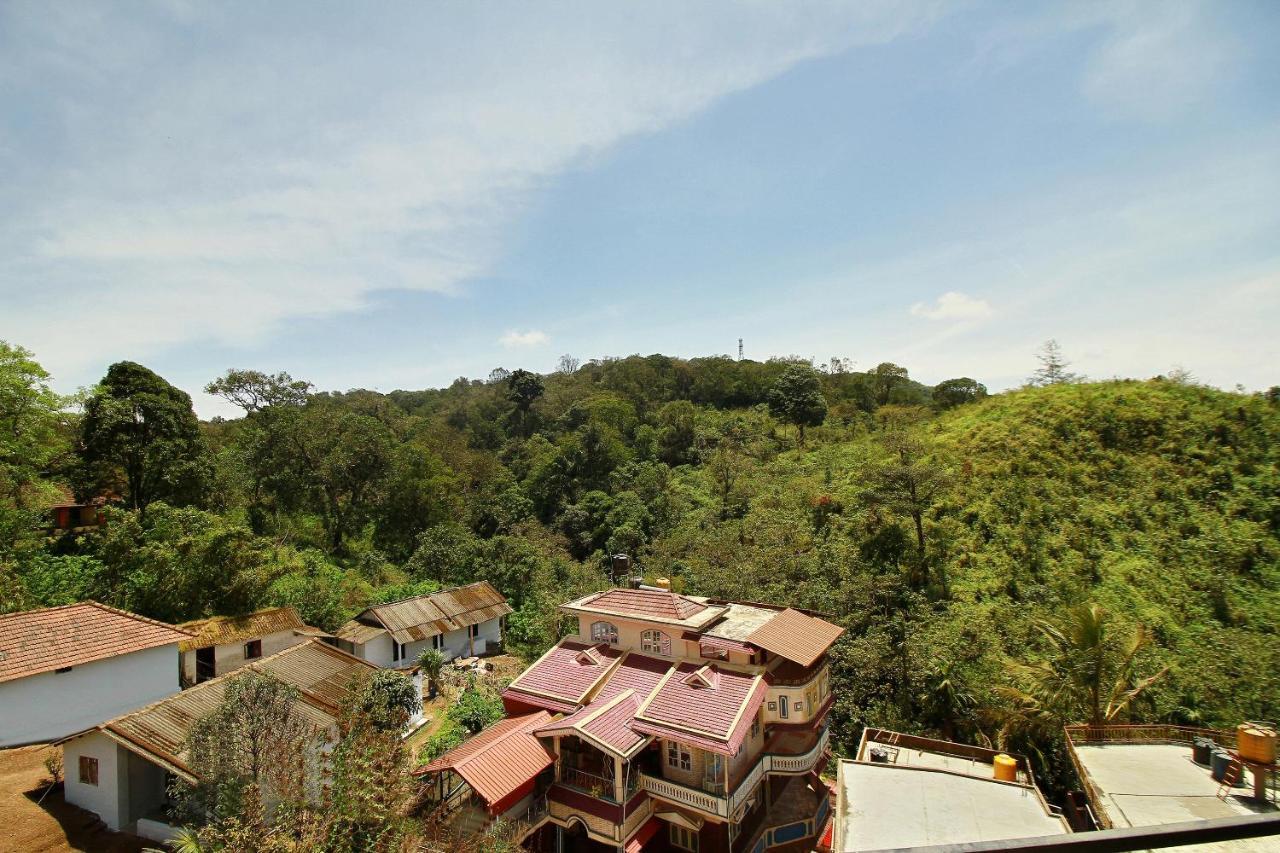 Oyo 17387 Hilldale Resorts マディケーリ エクステリア 写真